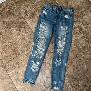 American Eagle destroyed mom jean size 0